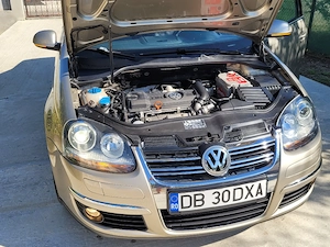 Vând Volkswagen Jetta 1.4 TSI 2009 - imagine 3