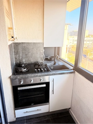 Inchiriez apartament 1 mai - imagine 2
