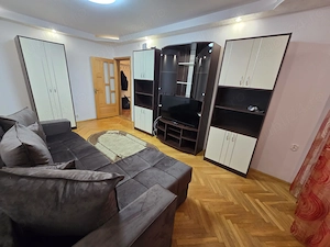 3 camere decomandate in Pacurari - imagine 2