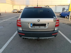 Skoda Octavia (2) Scout 2.0 TDI - imagine 5