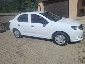 Vand Dacia logan 1,2 benzina ,gpl masina nu a avut accidente stare foarte bună.Merita vizionata.  - imagine 5