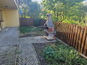 Casa cu 5 camere, garaj si curte in Andrei Muresanu - imagine 2