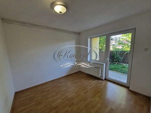Casa cu 5 camere, garaj si curte in Andrei Muresanu - imagine 19