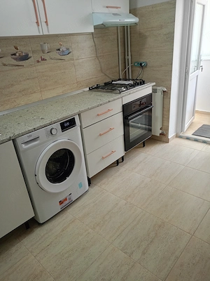 Închiriez apartament 1 cameră - imagine 6