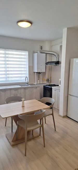 Inchiriez apartament Studio 42 mp - imagine 5