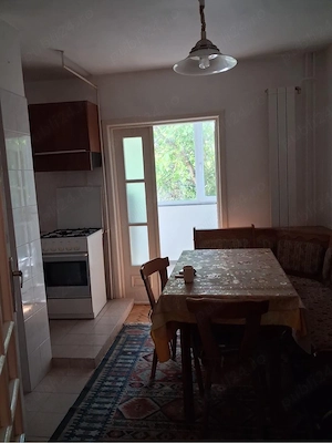Inchiriez apartament si garaj zona Bucovinei - imagine 4