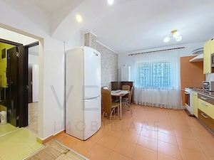 2 camere decomandate, 56 mp, balcon, in Manastur - zona Pod Calvaria - imagine 9