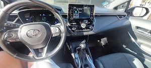 Toyota Corolla 1.8 hibrid 2022 - imagine 2