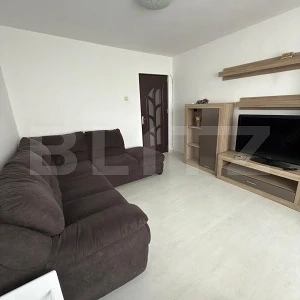 Apartament cu 2 camere, 38 mp, zona Vest - imagine 3