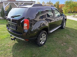Dacia Duster Prestige 1.6 benzina 2013 - imagine 3