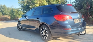 OPEL Astra J Sport Tourer 1.7, 125CP - imagine 2