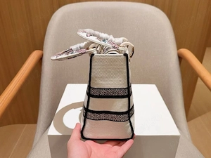  Christian Dior geantă de damă, piele naturală