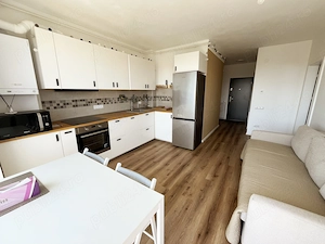 Prima închiriere   Apartament 2 camere + balcon 10 mp. cu vedere panoramică   Green Hill Sibiu - imagine 2