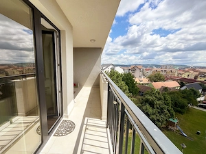 Prima închiriere   Apartament 2 camere + balcon 10 mp. cu vedere panoramică   Green Hill Sibiu - imagine 9