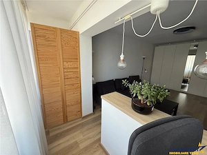 Imobil 2 camere, decomandat, complet renovat 2024, Grivitei, Brasov - imagine 17