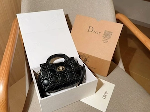   Christian Dior geantă de damă, piele naturală