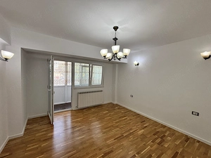 Apartament 3 camere et 1 Calea lui Traian zona Lahovari - imagine 4