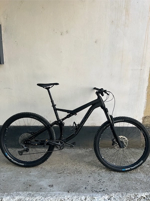 Bicicleta de vanzare full suspension 