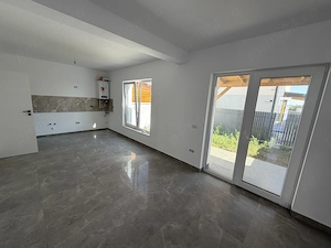 Casă tip înșiruită Valea Lupului 4 camere,101 mp utili - imagine 4
