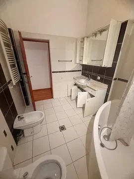Vind Apartament 2 camere et 1 4 an 2022 SC 56mp utili Rosetii 95000 E