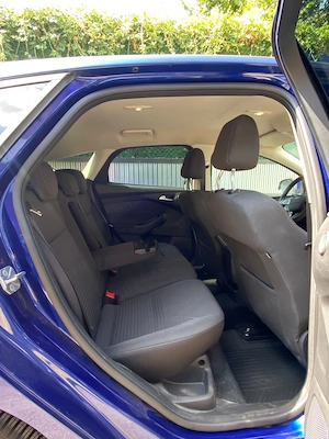 Ford Focus Mk3 Facelift 1.0 Ecoboost  125 CP  Echipare Titanium + Pachet de iarna - imagine 9