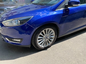 Ford Focus Mk3 Facelift 1.0 Ecoboost  125 CP  Echipare Titanium + Pachet de iarna - imagine 10