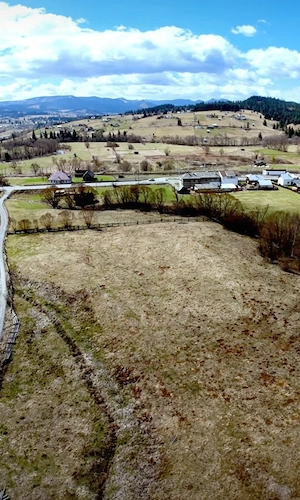 Teren de vânzare  intravilan Dorna Candrenilor Județul Suceava 