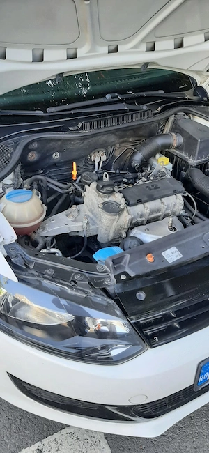 Vând VW Polo 6R 1.2 Benzina  - imagine 4
