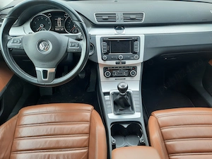 Vw Passat CC an 2011 motor 2.0 cm3 benzina 211CP cutie manuala  - imagine 5