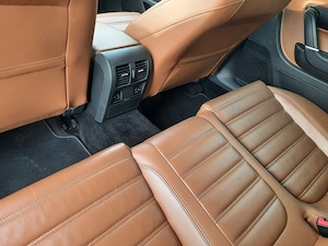 Vw Passat CC an 2011 motor 2.0 cm3 benzina 211CP cutie manuala  - imagine 9