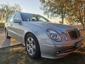 Mercedes E200 2.0 benzină 2007 cutie automată euro 4 