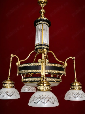 candelabru antik