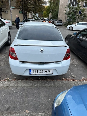 Renault Symbol 1.2 gpl  - imagine 6