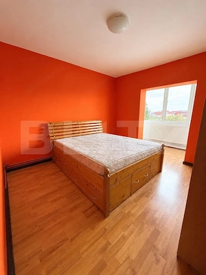 Apartament 4 camere, 98 mp, zona Soarelui - imagine 3