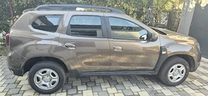 An 2019 , Dacia Duster pe benzina  1.3 - imagine 2