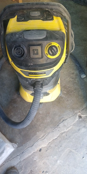 Aspirator Karcher wd 6 pe