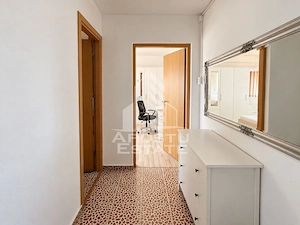 Apartament de vanzare cu 1 camera, Bloc izolat, zona Sagului - imagine 3
