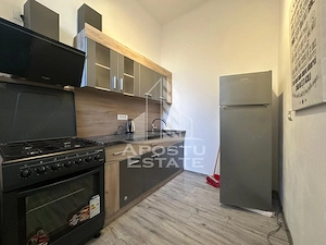 Apartament 2 camere zona centrala Pet Friendly cu loc de parcare - imagine 5