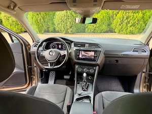 Volkswagen Tiguan Highline II, bord digital, benzina 2.0 TSI, 4Motion, DSG 7 trepte, 180 CP, 2018 - imagine 8