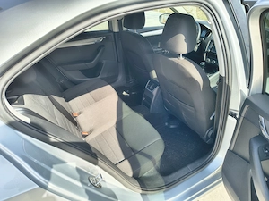 Vând Skoda Octavia   2016 - imagine 8