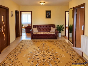 Casa individuala Sanpetru, 198 mp, teren 650 mp, 5 camere, 4 bai, garaj si foisor - imagine 4