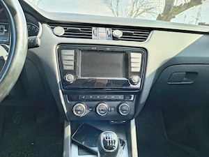 Vând Skoda Octavia   2016 - imagine 10