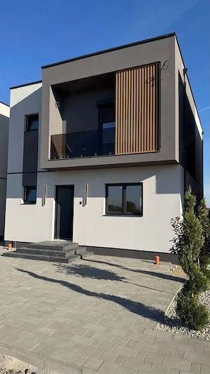 Duplex Mosnița Nouă - de vânzare