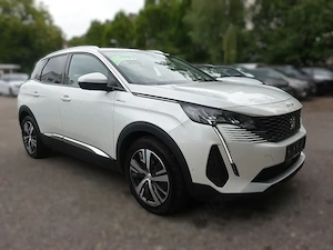 Peugeot 3008 1.6 PHEV Allure 4x4 300