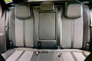 Peugeot 3008 1.6 PHEV Allure 4x4 300 - imagine 10