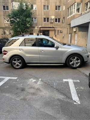 Roti/Jante Dezent + Cauciucuri NOKIAN tyres WR SUV4 255/55 R18 M+S 