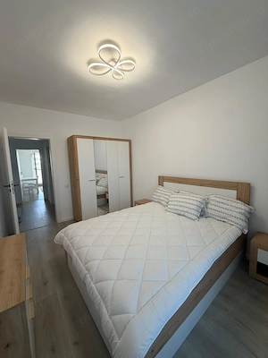 Ap 2 camere + parcare - imagine 5