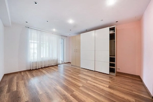 Curte proprie 170mp+apartament de 120 mp*Bloc nou P+2*Modern*Agricultori - imagine 9