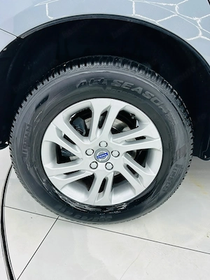 Volvo XC60 - imagine 9