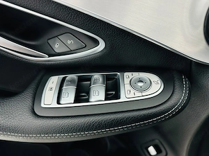 MERCEDESBENZ GLC 250 2018 2.2D E6 4X4 Garantie 12 Luni Rate Avans 0 Doar Cu Buletinul - imagine 13